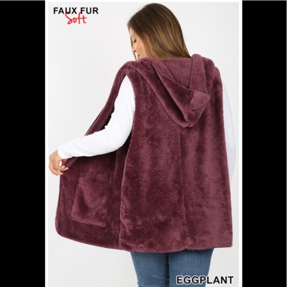 Plus Size Soft Faux Fur Hooded Vest - Picture 4 of 6